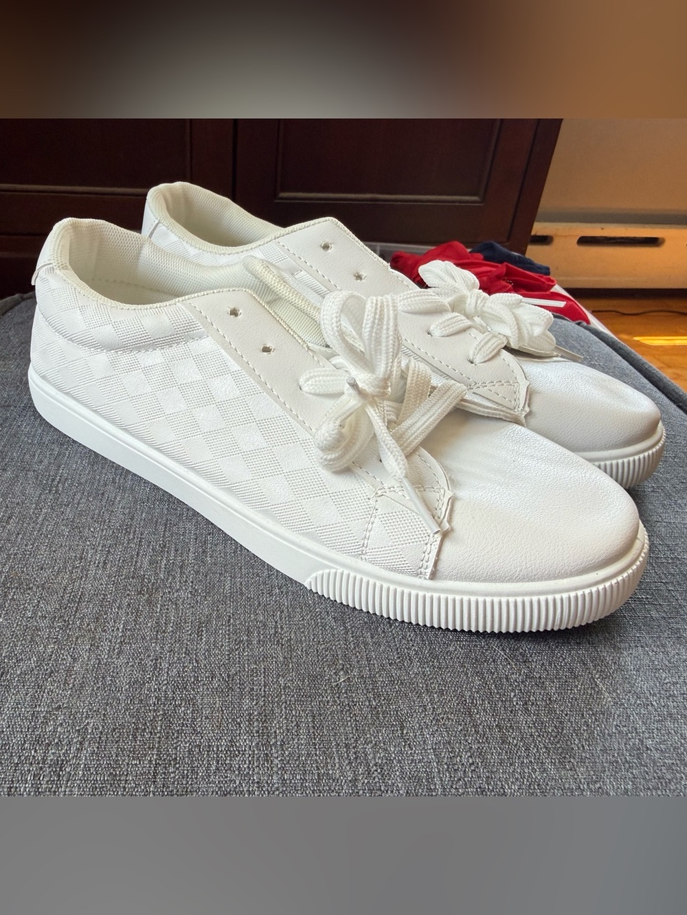Women's White Casual Lace-Up Sneakers